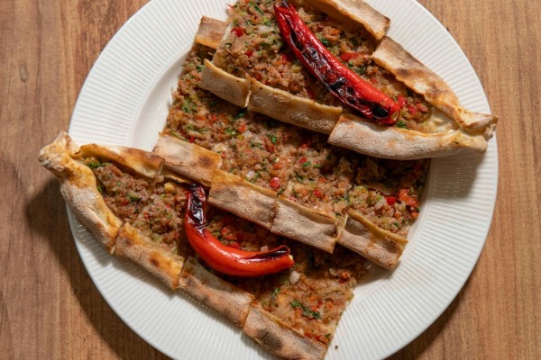 Kıymalı Pide