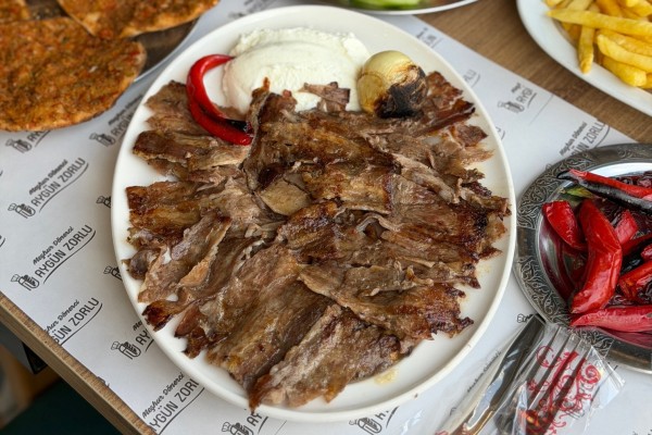 Yoğurtlu Döner Tek (100gr)